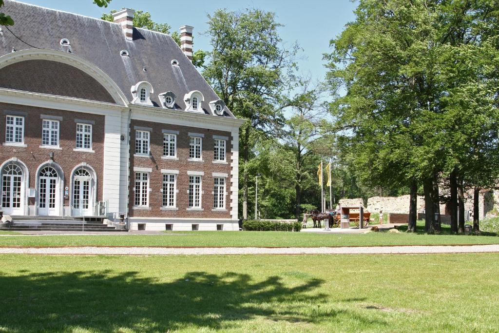 ホテル Kasteel Pietersheim Maastricht - ランアーケン エクステリア 写真