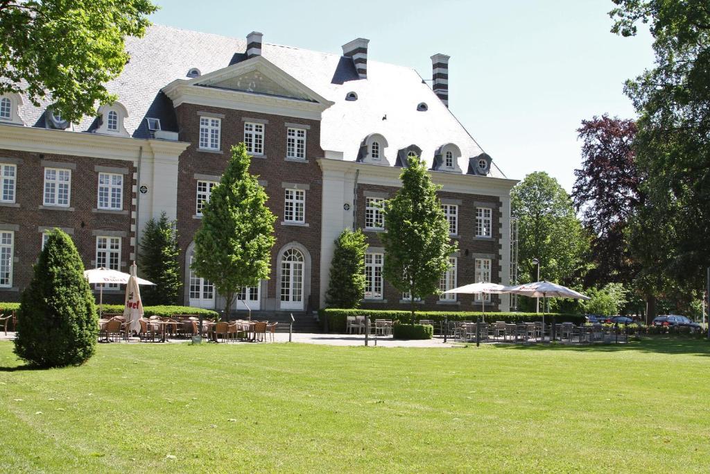 ホテル Kasteel Pietersheim Maastricht - ランアーケン エクステリア 写真