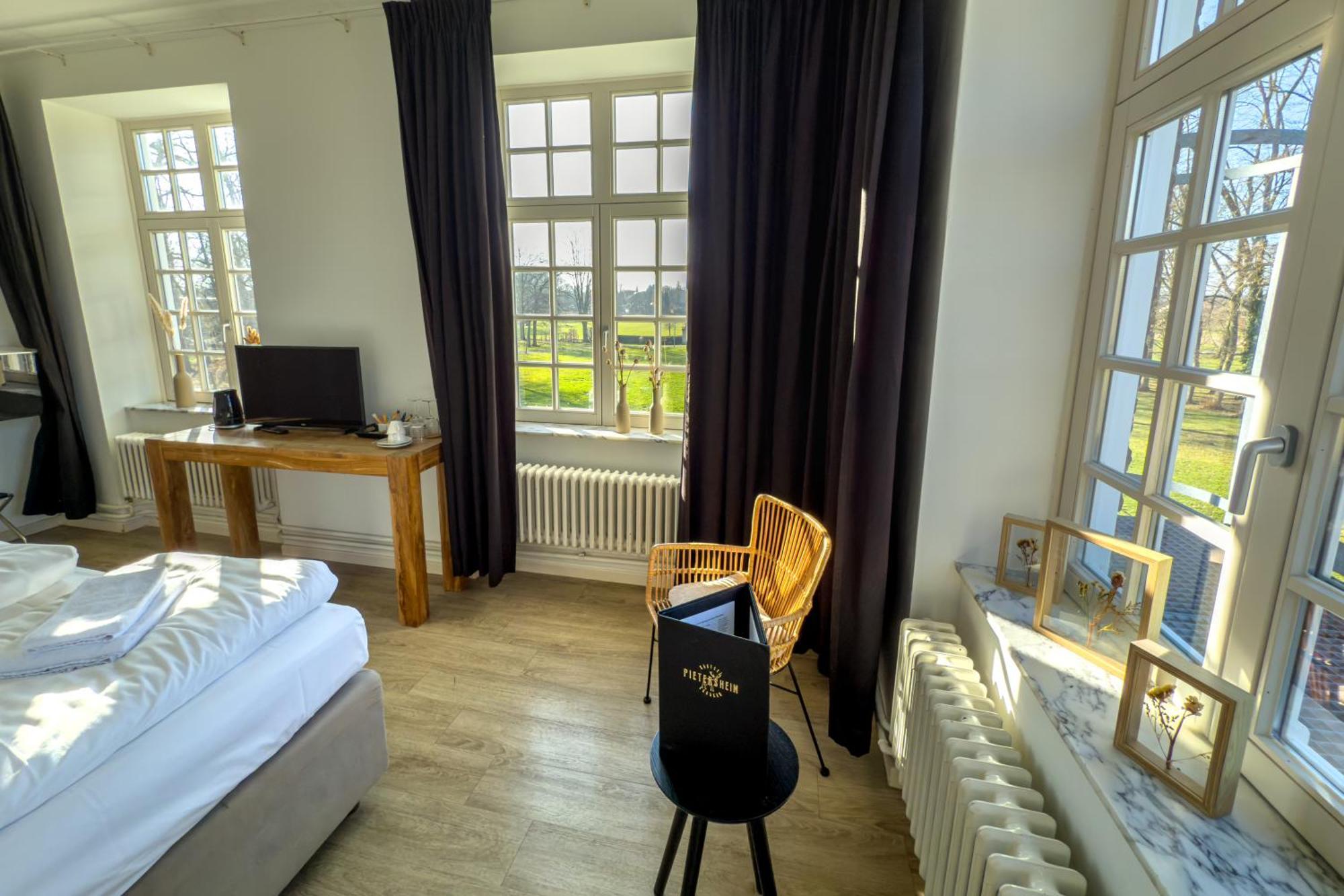 ホテル Kasteel Pietersheim Maastricht - ランアーケン エクステリア 写真